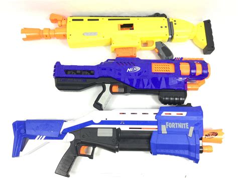 Lot - (4pc) Nerf/ Fortnite Toy Guns