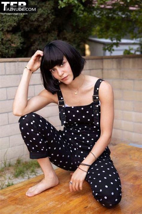 MAY CALAMAWY Nude AZNude