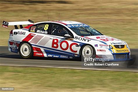 Official V8 Supercar Test Day Photos Et Images De Collection Getty Images