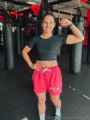 Arianelipski Nude Leaks TheFappening