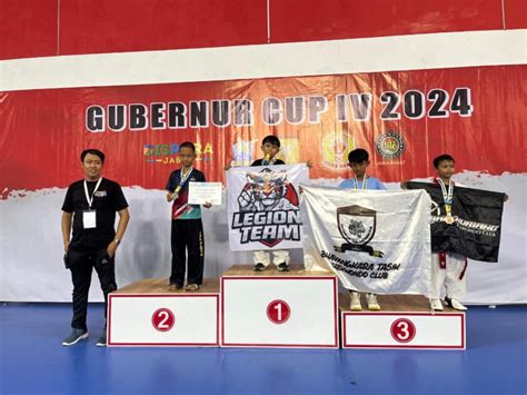 Siswa SD Prestasi Global Depok Raih Juara 1 Kejurda Taekwondo Gubernur