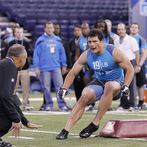 Luke Kuechly Combine Boston College Lbs Showing Solidifies Him As Top