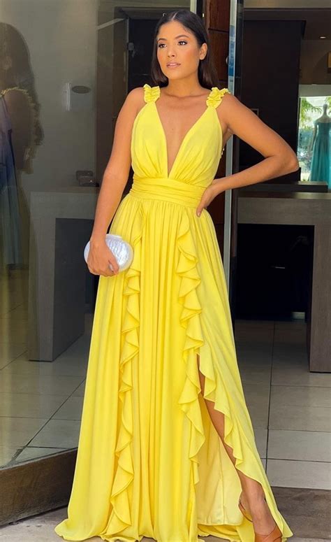 Vestido Longo Amarelo Fotos Modelos E Tendências Para Madrinhas 2022