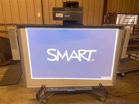 Smart Board 800 DViT for sale