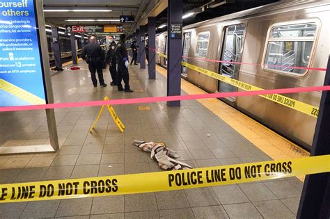 Ny Subway Crimewere Only Imagining It Lee Duigon