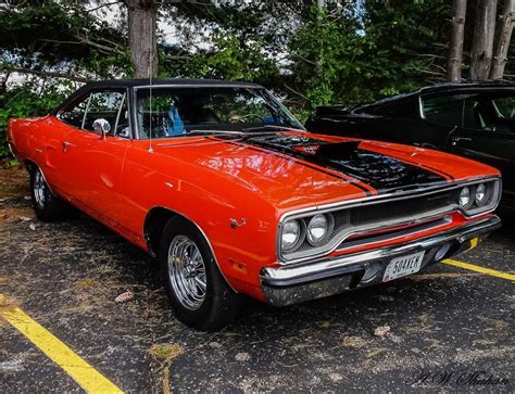 1970 Road Runner Dodge Super Bee Road Runner Plymouth Roadrunner