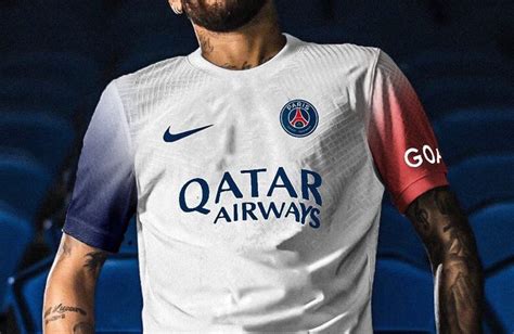 PSG Les Nouveaux Maillots Paris Saint Germain 2023 2024