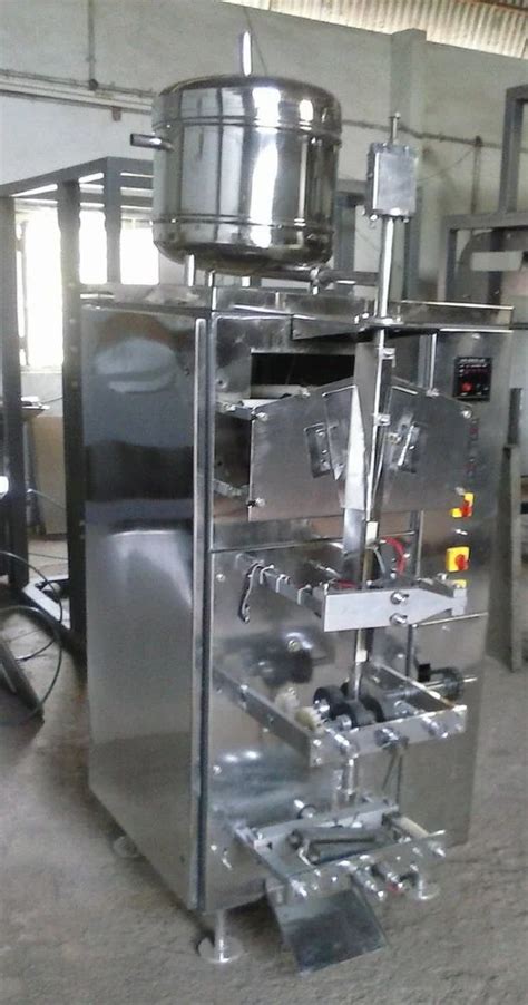 Automatic Ss Bottle Filling Machine Power Consumption Hp Filling