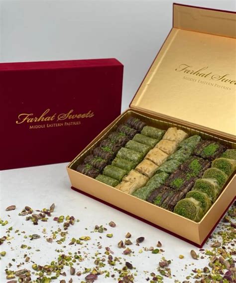 Turkish Assorted Baklava Gift Box Medium Tray Farhat Sweets