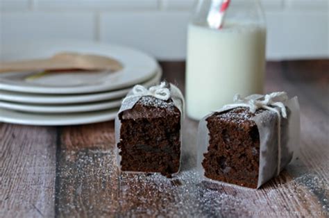 Gingerbread Cake recipe | Chefthisup