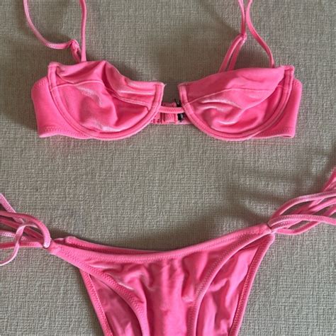 Triangl Swimwear Swim Triangl Momo Pink Velvet Bikini Set Poshmark