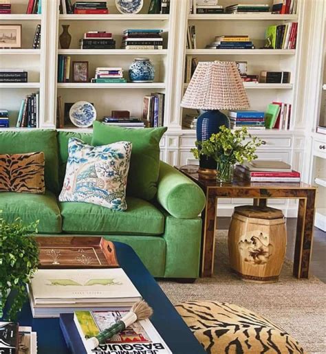 From Drab to Fab: How to Make Your Green Color Sofa Pop – DecoFond