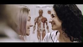 Stacked Lesbian Is Craving Cock More Than Ever XNXX