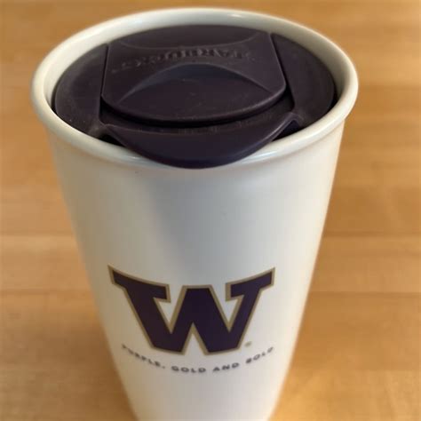 Starbucks Dining Starbucks University Of Washington Huskies Uw