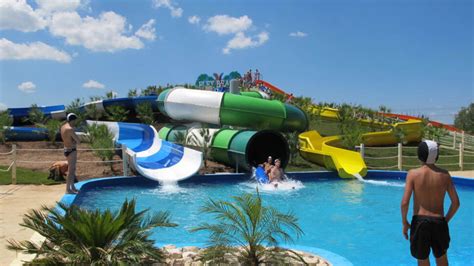 Il Nostro Parco Acquatico Divertimento Per Tutta La Famiglia Hotel