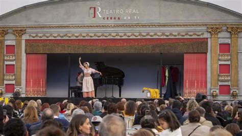 La Carroza Del Teatro Real Har Escala Este S Bado En Teruel Con Pera