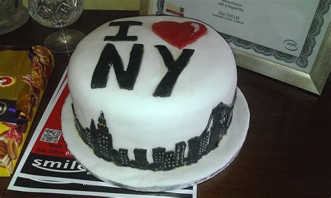 New York Cake Bon Gateau Gateau Anniversaire Gateau