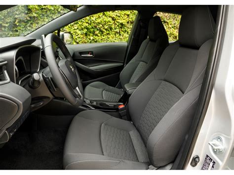 2019 Toyota Corolla: 122 Interior Photos | U.S. News