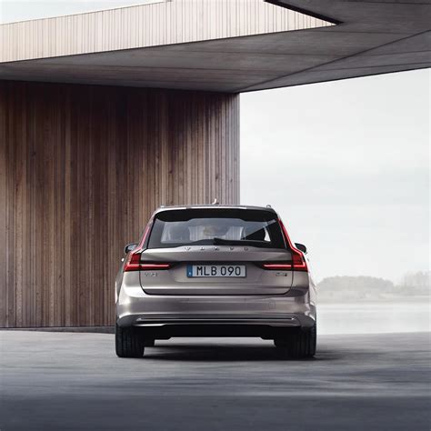 overview volvo cars uk