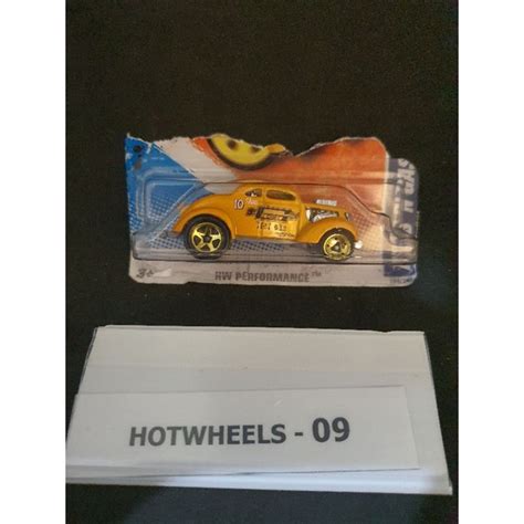 HOT WHEELS YELLOW PASS N GASSER NON MINT HALF CUT CARD Shopee Malaysia