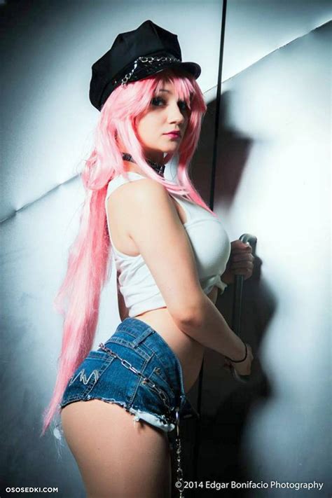 Misa Lynn Street Fighter Poison Naked Cosplay Asian Photos