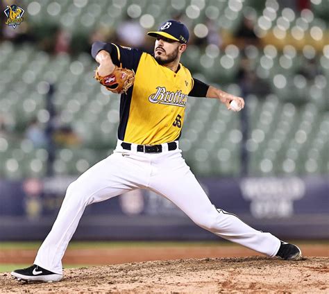 Ctbc Brothers Re Sign Shawn Morimando For 2022 Season Cpbl Stats