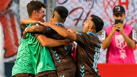 Platense Le Ganó A Huracán Por Penales Y Es El Primer Semifinalista