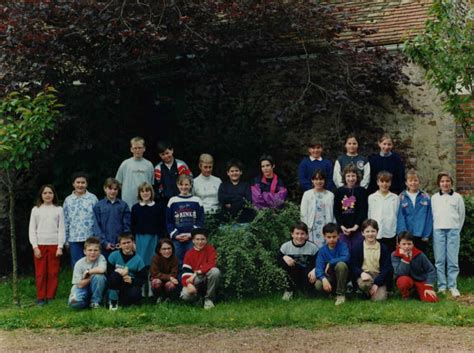 Photo De Classe Cm2 De 1992 Ecole Primaire Copains Davant