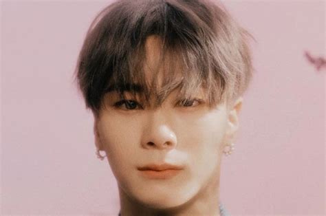 Moonbin Astro Meninggal Dunia Ini Pernyataan Resmi Fantagio Dan