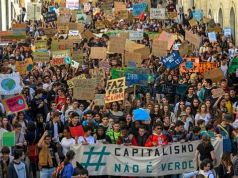 Protestos Em V Rios Pa Ses Marcam Greve Mundial Pelo Clima Esquerda