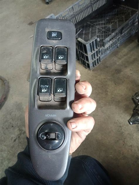 HYUNDAI ELANTRA MASTER MAIN WINDOW SWITCH Allmake Auto Wreckers