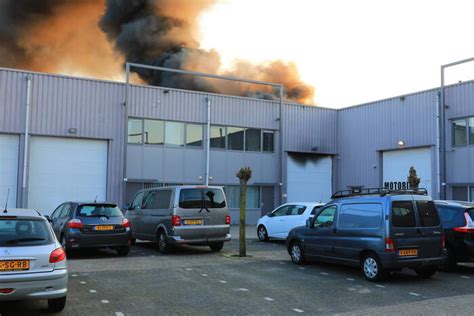 Uitslaande Brand In Bedrijfsloods Oozo Nl