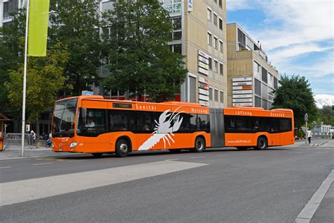 Der Mb C Hybrid Der Sti Am Auf Dem Bahnhofplatz Thun Bus