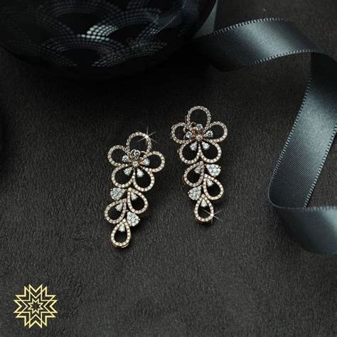 These Diamond Earrings Will Make You Shine In Every Party • South India Jewels Real Diamond