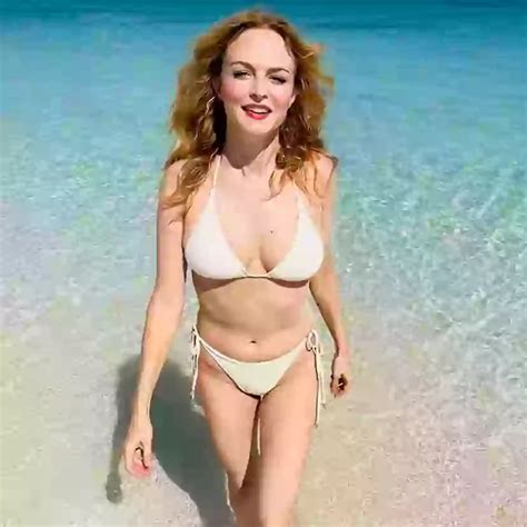 Heather Graham Flaunting Her Body In String Bikini At The Turks And