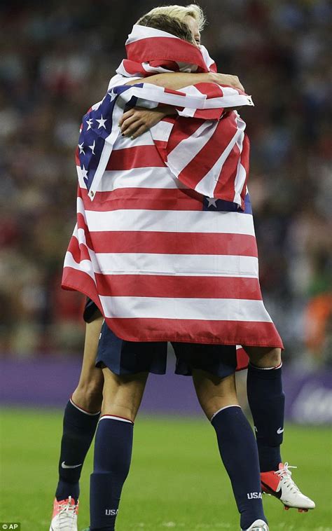 Us Womens Soccer Team Beats Japan 2 1 For Olympic Gold Medal Daily