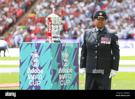 Women S FA Cup Trophy Adobe FA Women S Cup Final Manchester United