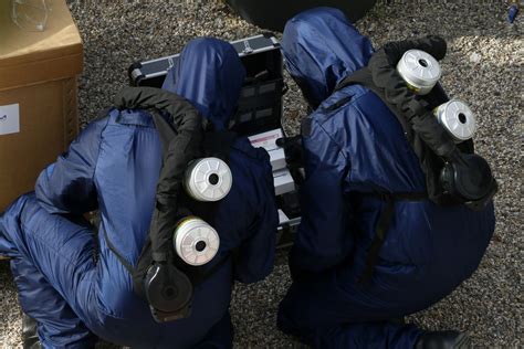 Which PPE for working in nuclear power plants? - Ouvry - CBRN