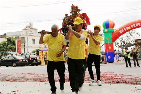 Chinese Temple Fair Parade in Taiwan Editorial Photo - Image of asia ...