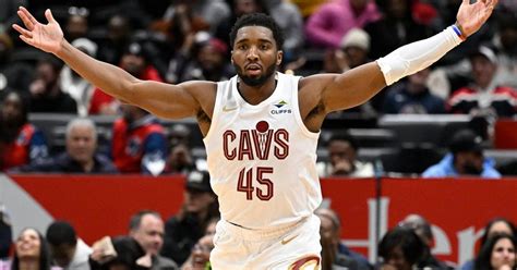 Kouvr Annon Vs Donovan Mitchell Forbes Ranking