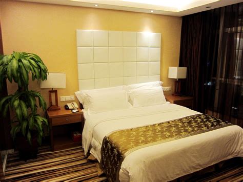 Railway Station Hotel Commercial Shenzhen, China — book Hotel, 2023 Prices