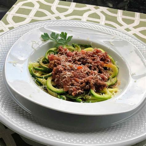 M Zucchini V I N C S T Bolognese C Ng Th C N U N T Ng B C