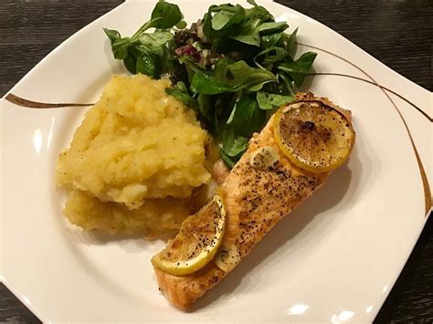 Zitronen Knoblauch Lachs Aus Dem Ofen Von Cathy Chefkoch