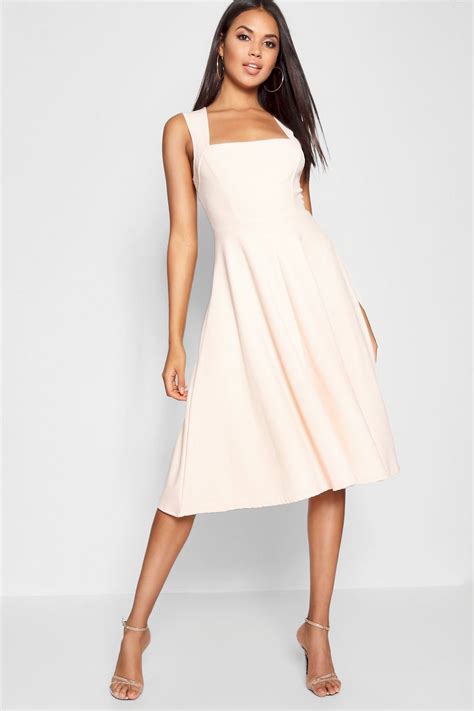 Square Neck Midi Skater Dress Skaterjurk Mode Rode Jurk