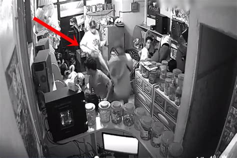 Watch Alarming Cctv Footage Of Scary Robbery Incident Goes Viral