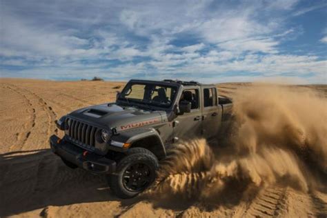 Jeep Presenta Su Nueva Versi N M S Versatil Mojave Horas