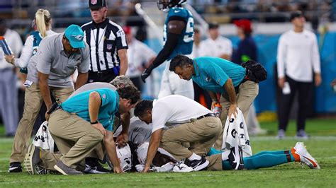 Dolphins Jaguars Game Suspended After Daewood Davis Suffers Scary