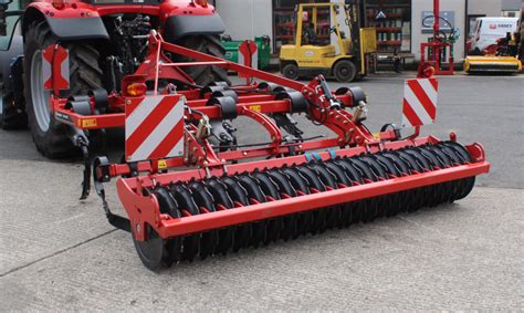 Kverneland M Turbo Stubble Cultivator