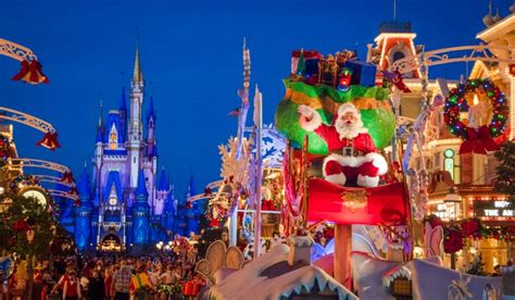 Disney World Christmas 2024 Ultimate Guide - Disney Tourist Blog