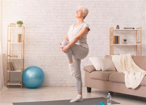 Ejercicios de equilibrio para mayores de 60 y cómo se realizan